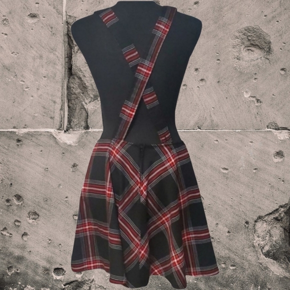 Hot Topic Plaid Skirt - Picture 2 of 4
